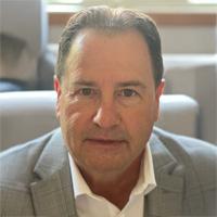 Troy Telthoester headshot